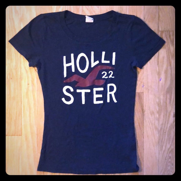 Hollister Tops - Navy Blue Hollister Tee Shirt